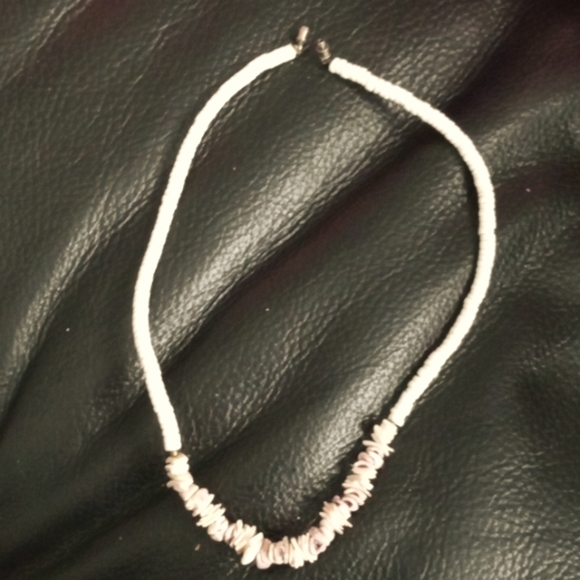 PUKKA SHELL SQUARE CUT NECKLACE - Picture 1 of 4
